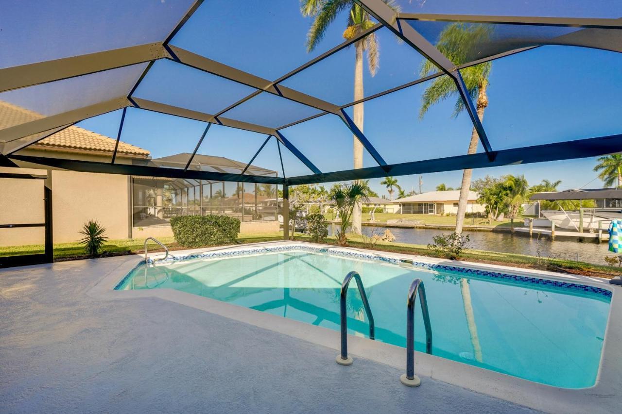 Waterfront Cape Coral Home With Private Pool! Exteriör bild