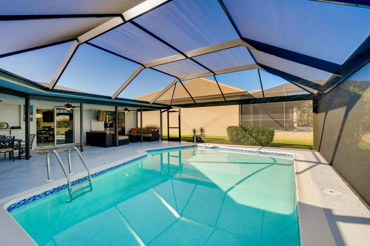 Waterfront Cape Coral Home With Private Pool! Exteriör bild